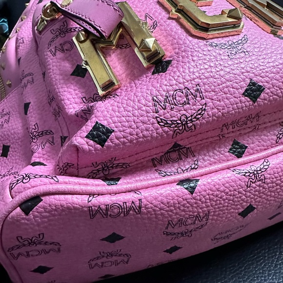 MCM PINK BACKPACK GIVEAWAY SALE - Picture 13 of 15